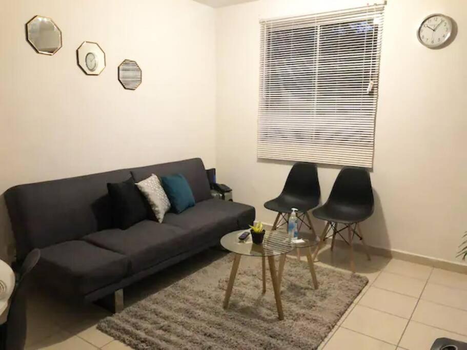 Comfortable And Private House 2 Bedrooms Wifi Parking Free Monterrey Exterior photo